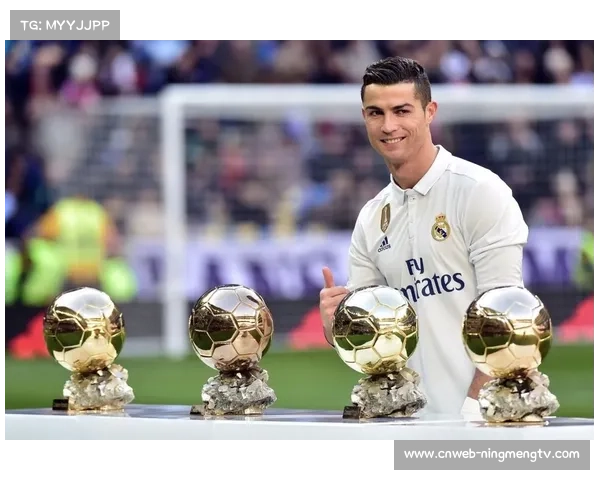 维尼修斯谈未来：专注比赛但开放离队可能